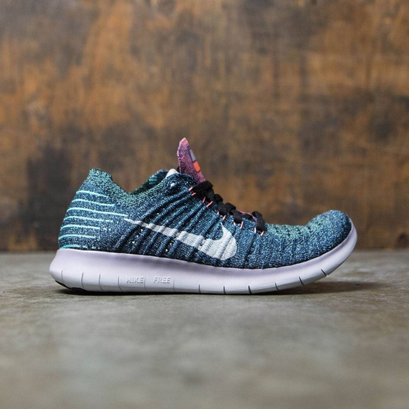 Nike Shoes - NIKE 🆕 Women's Free RN Flyknit Running Shoes NWOT